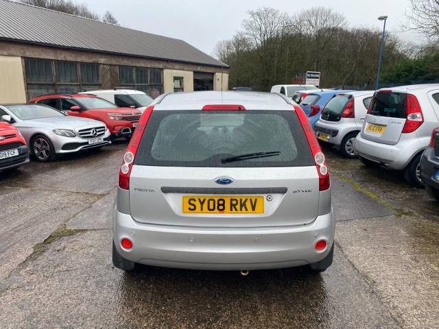 2008 Ford Fiesta 1.6 Style 5dr Auto